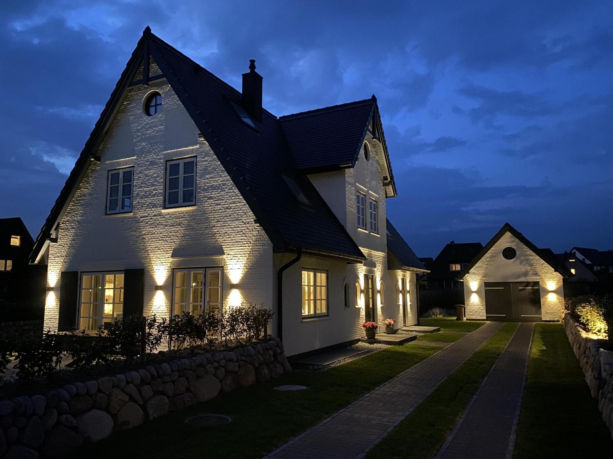 Neu! Ferienhaus Litj Horsa Hoog - Luxus, Lage, Leichtigkeit Mit Wellenrauschen In Wenningstedt Sylt Wenningstedt-Braderup Exterior foto